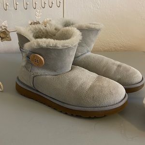 Mini Bailey Button II Genuine Shearling Boot (Size 6, EU 37) Baby Blue